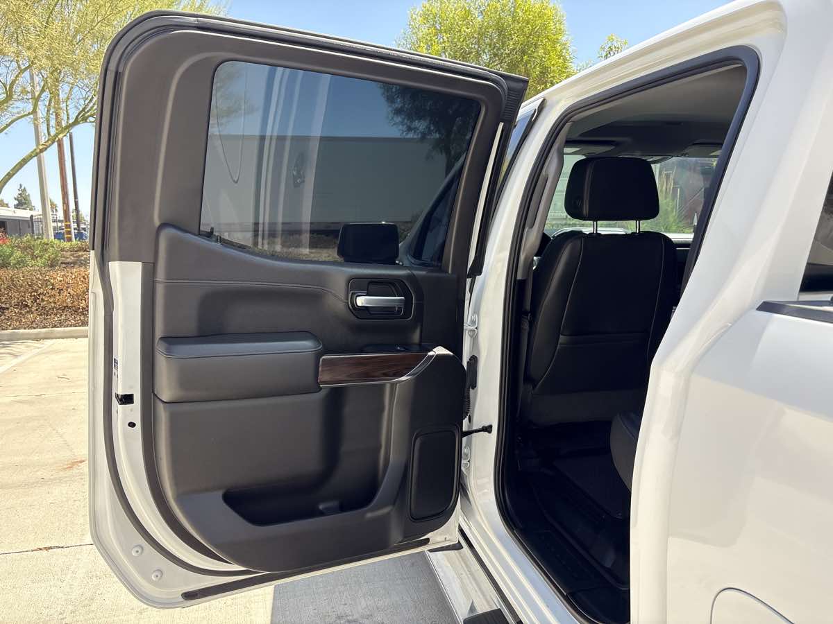 Photo 11 of this GMC Sierra 1500