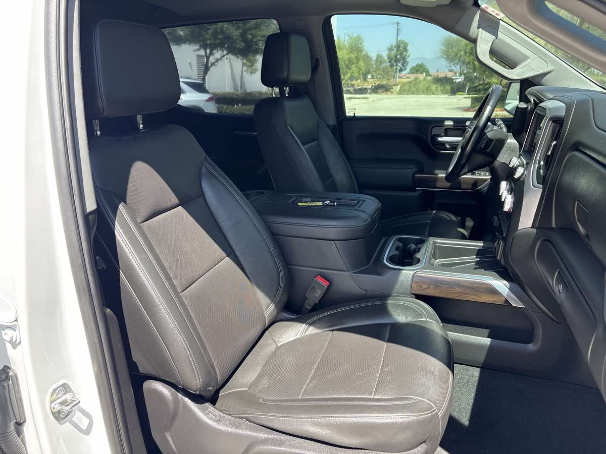 Photo 17 of this GMC Sierra 1500