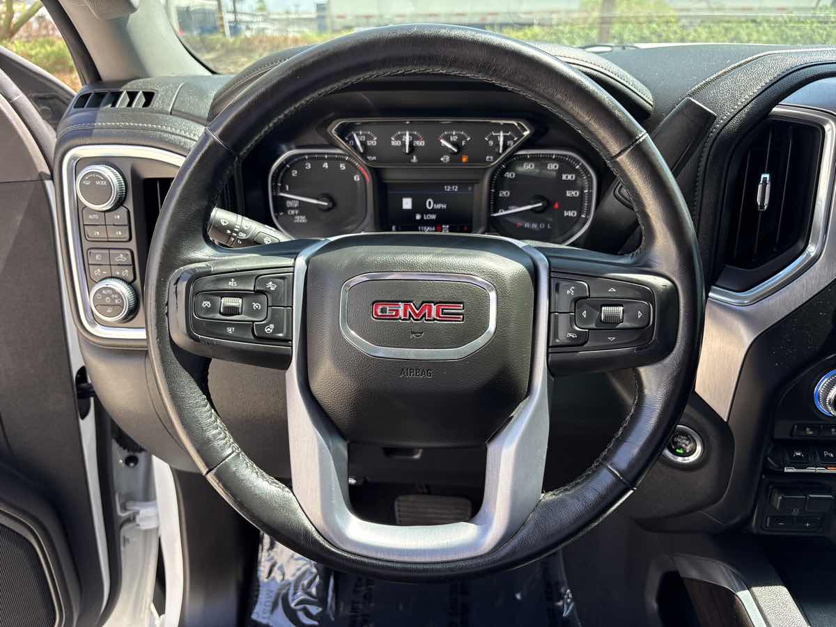 Photo 22 of this GMC Sierra 1500
