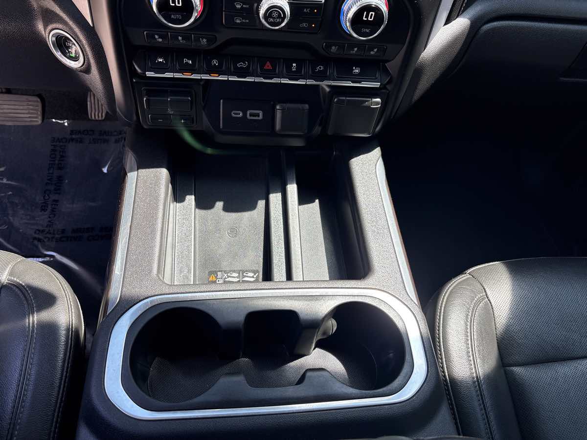 Photo 26 of this GMC Sierra 1500