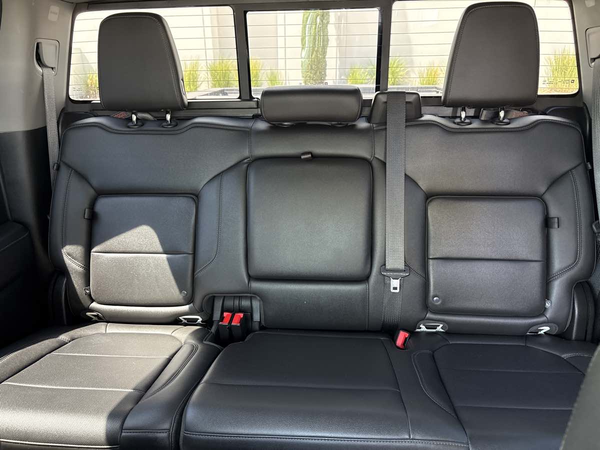Photo 29 of this GMC Sierra 1500