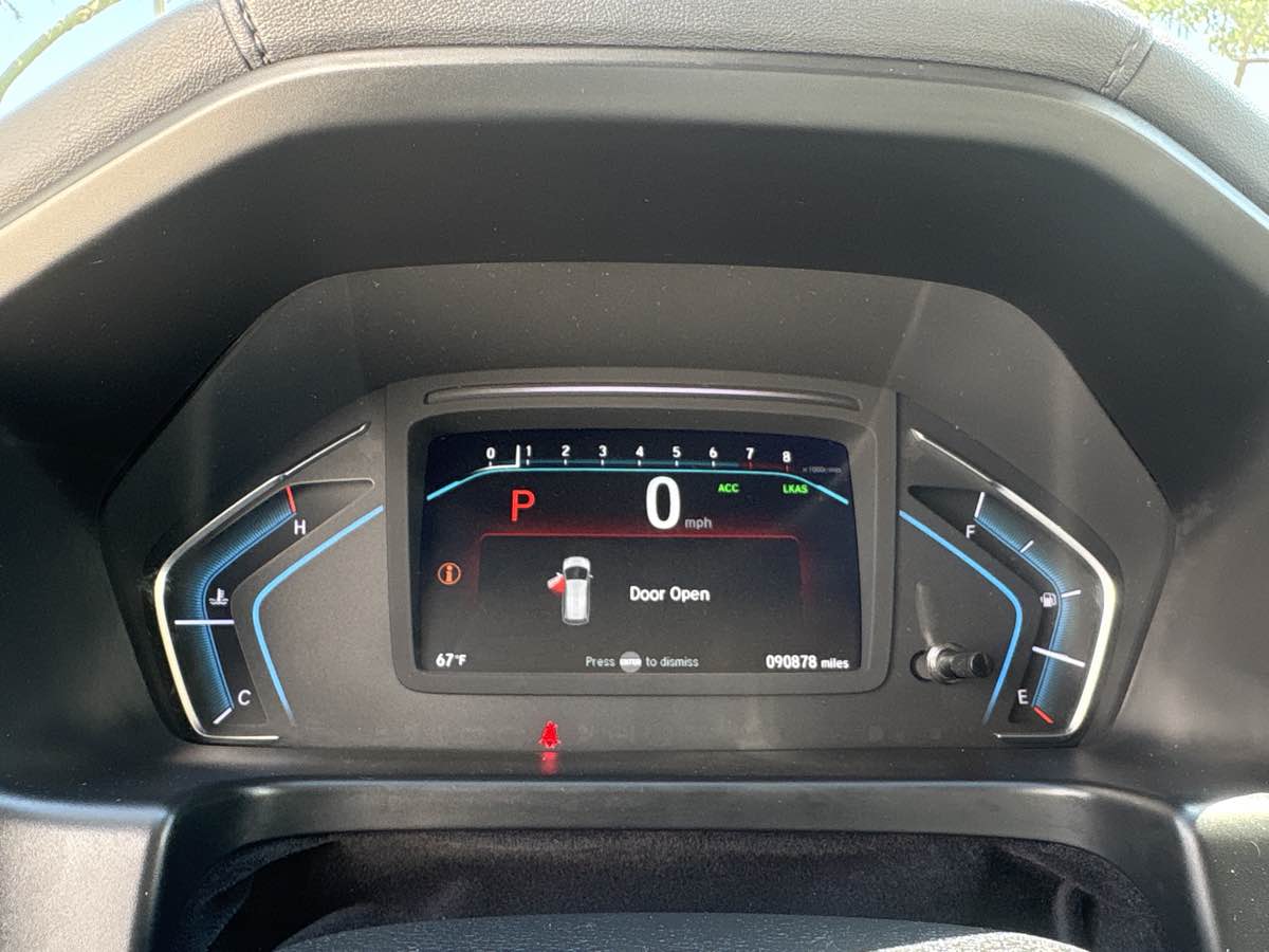 Photo 22 of this Honda Odyssey