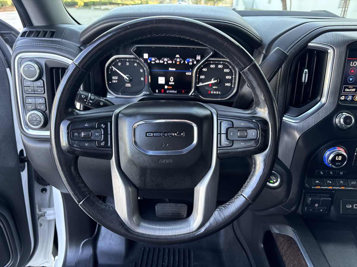 Photo 22 of this GMC Sierra 1500