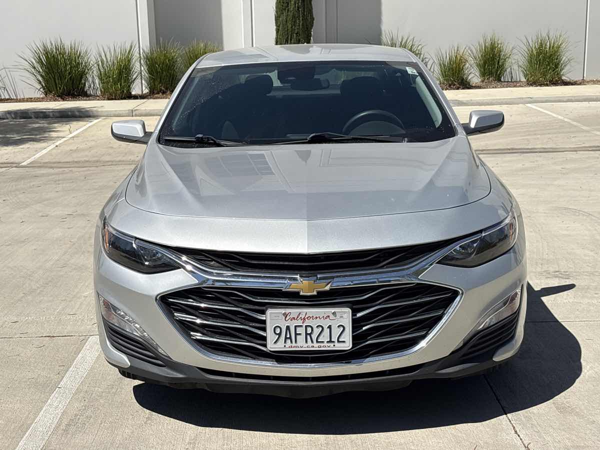Photo 8 of this Chevrolet Malibu