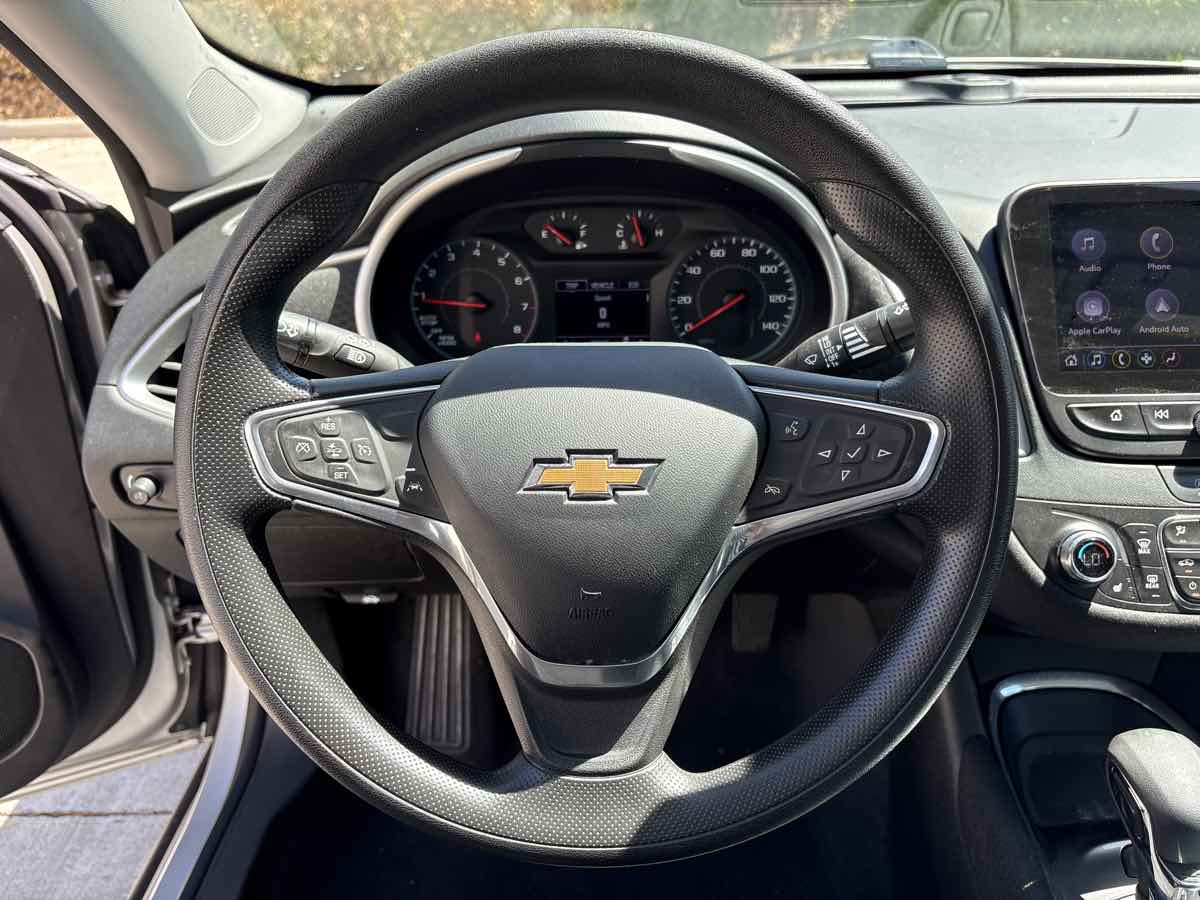 Photo 21 of this Chevrolet Malibu