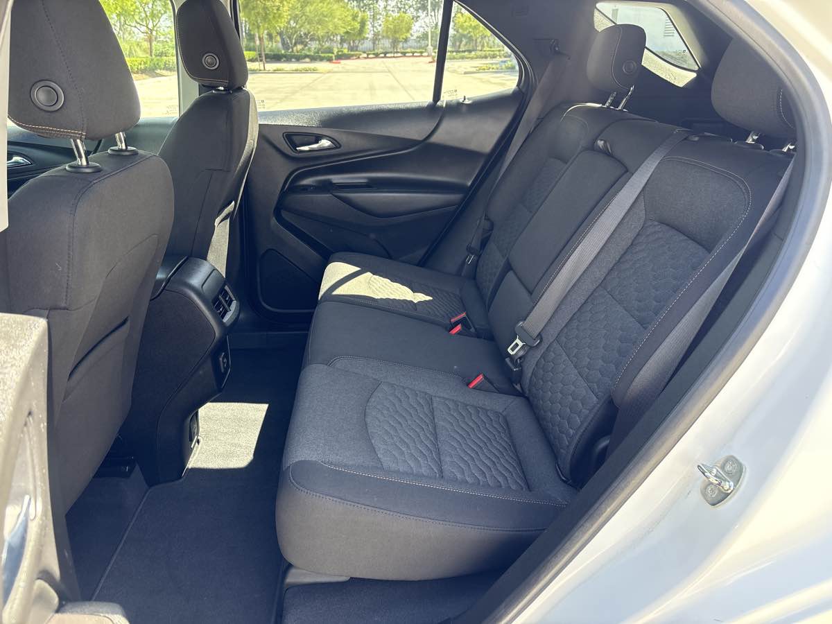 Photo 12 of this Chevrolet Equinox