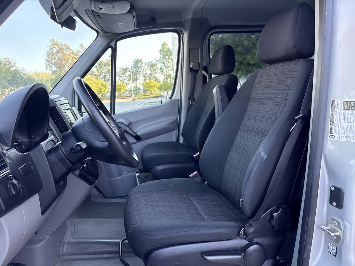 Photo 16 of this Mercedes-Benz Sprinter Passenger Vans