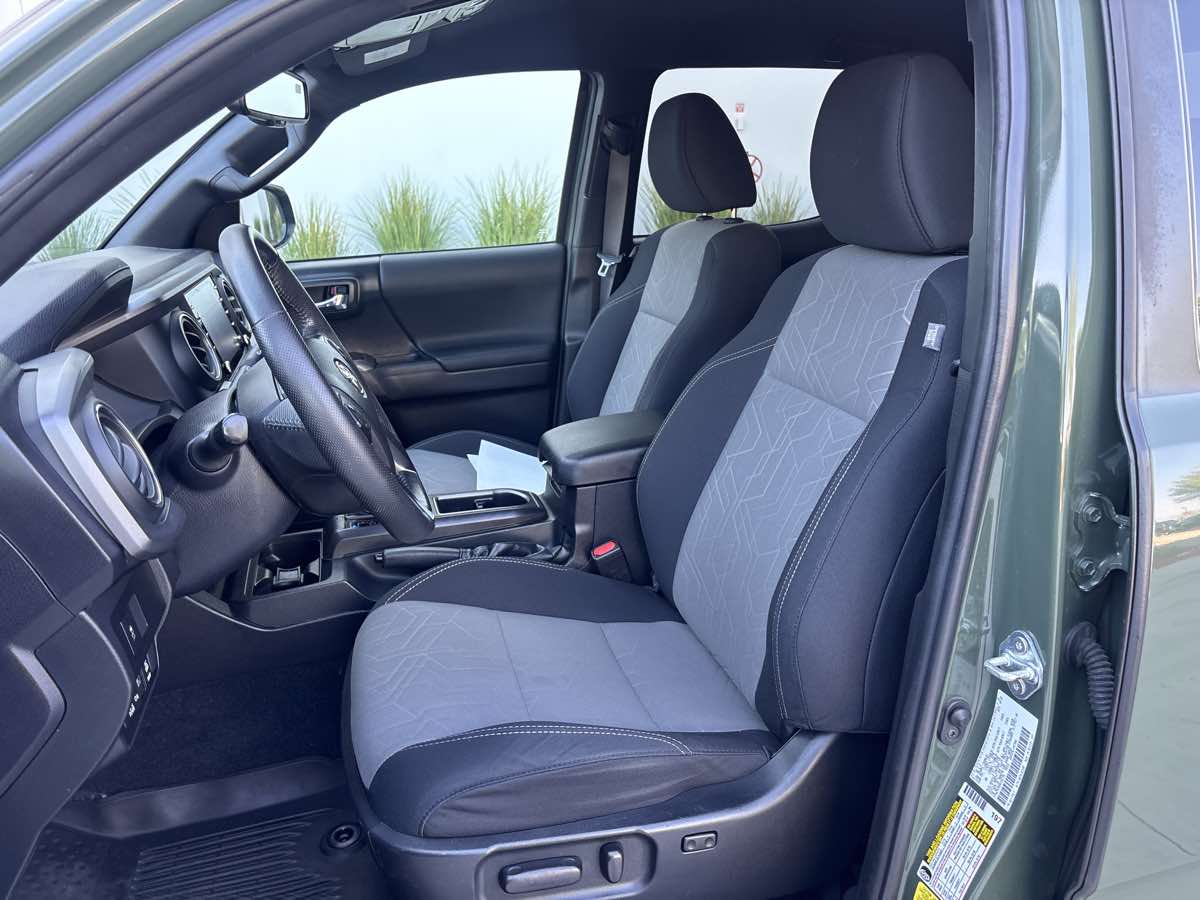 Photo 19 of this Toyota Tacoma 2WD