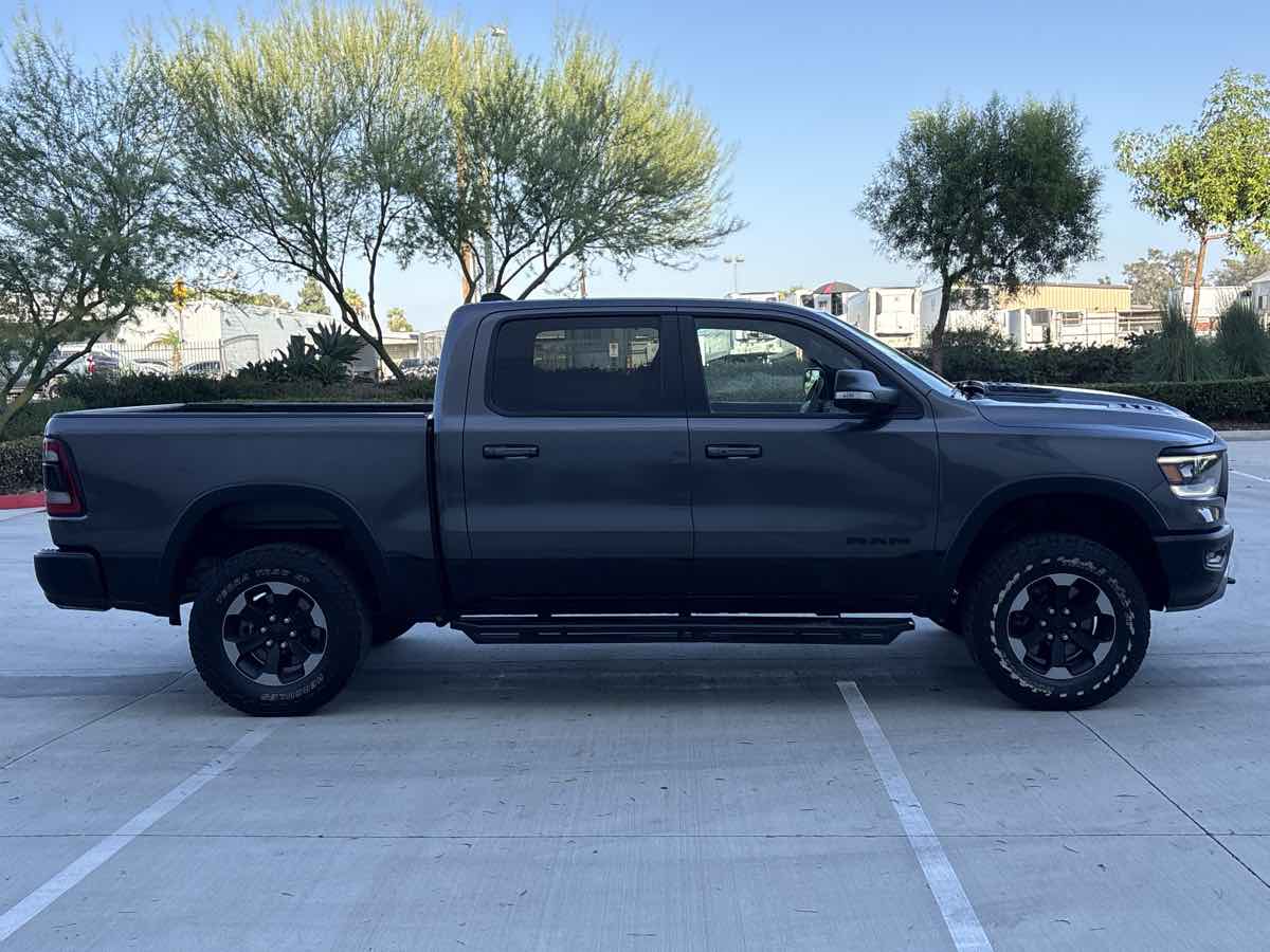 Photo 2 of this Ram 1500