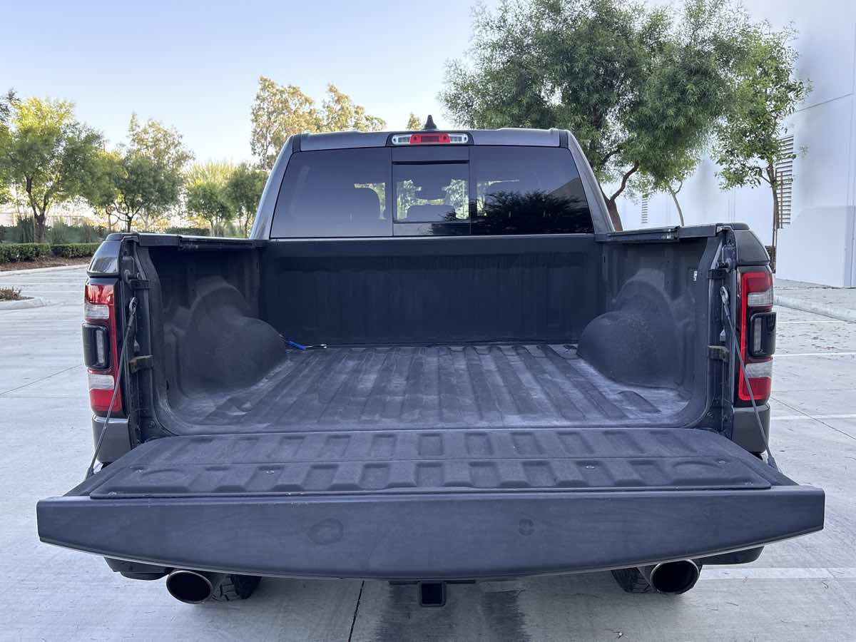 Photo 10 of this Ram 1500