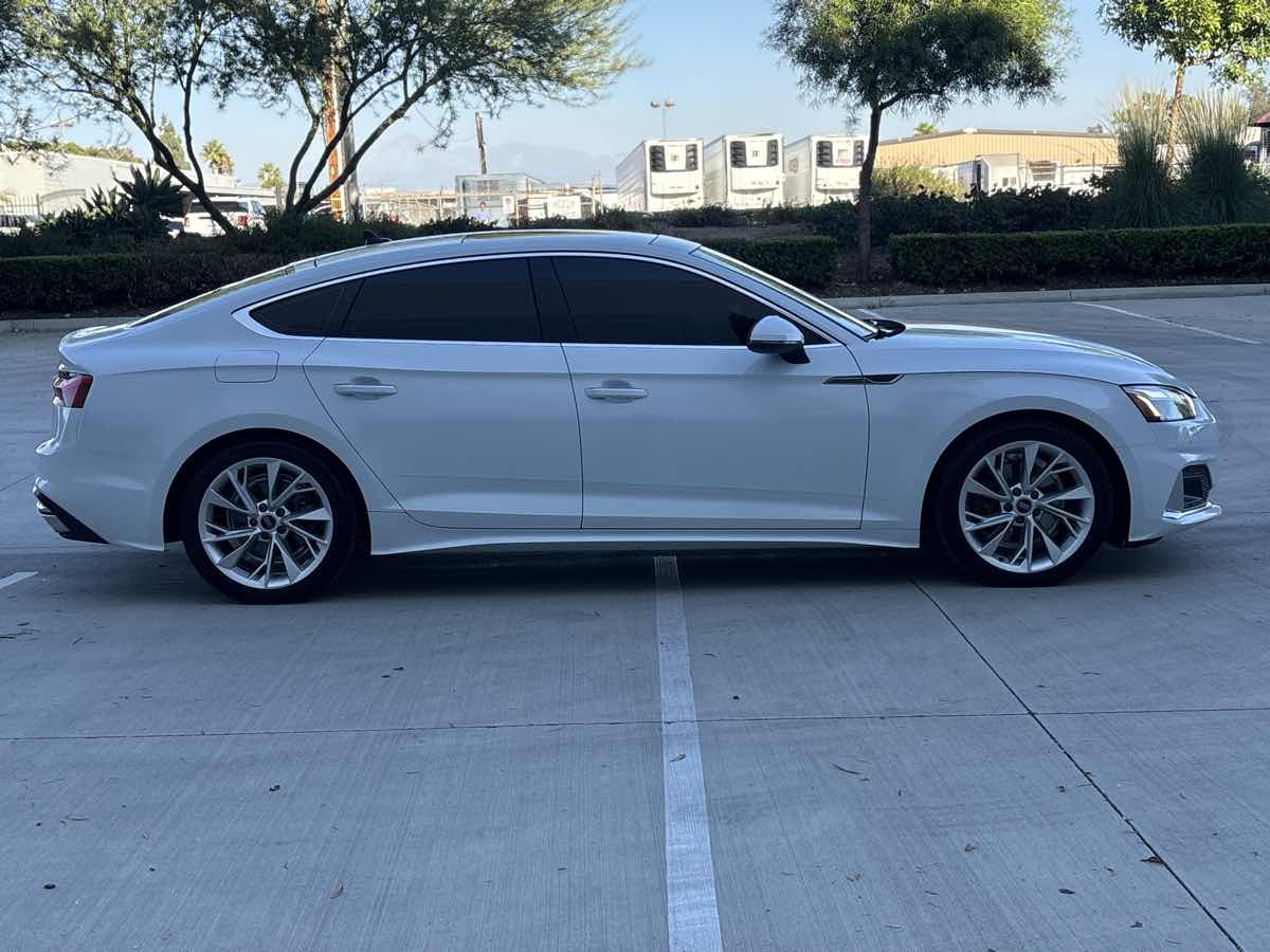 Photo 2 of this Audi A5 Sportback