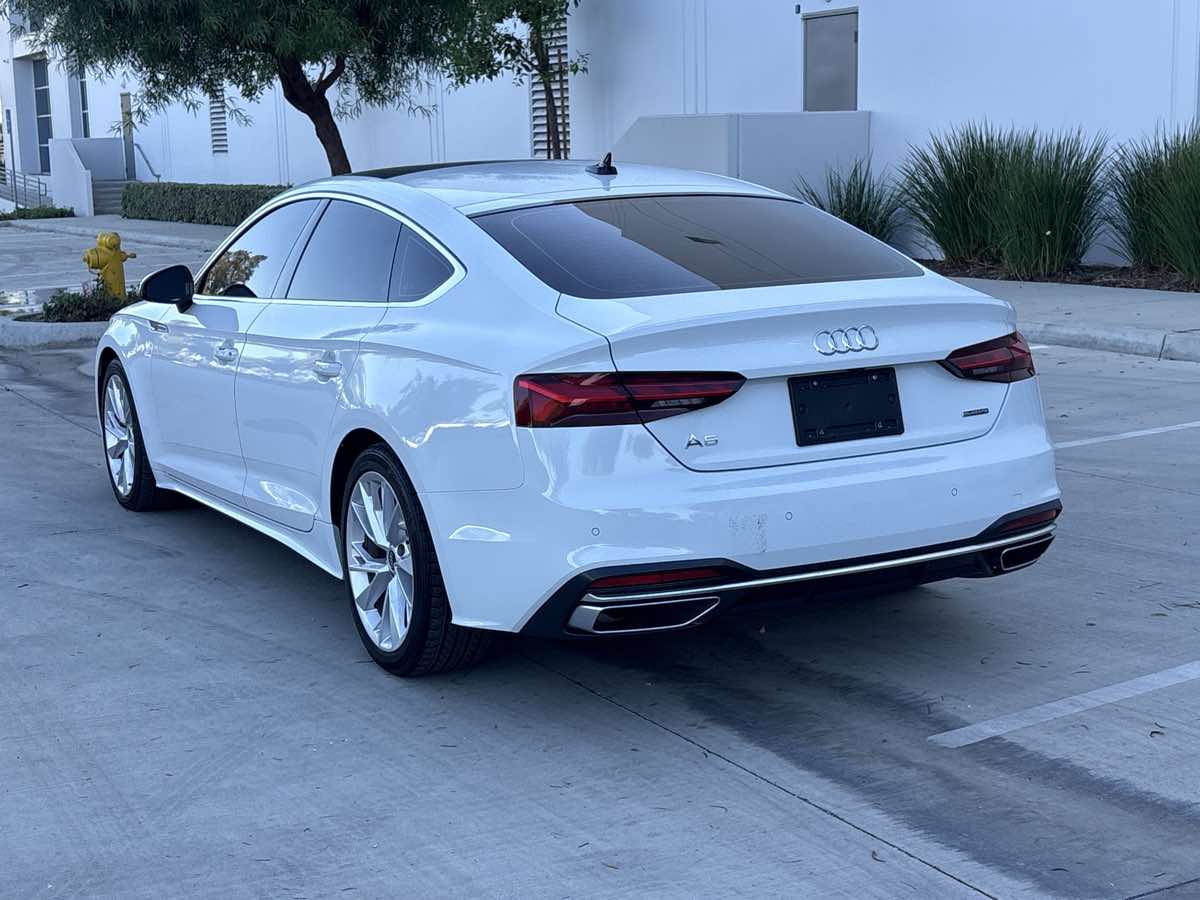Photo 5 of this Audi A5 Sportback