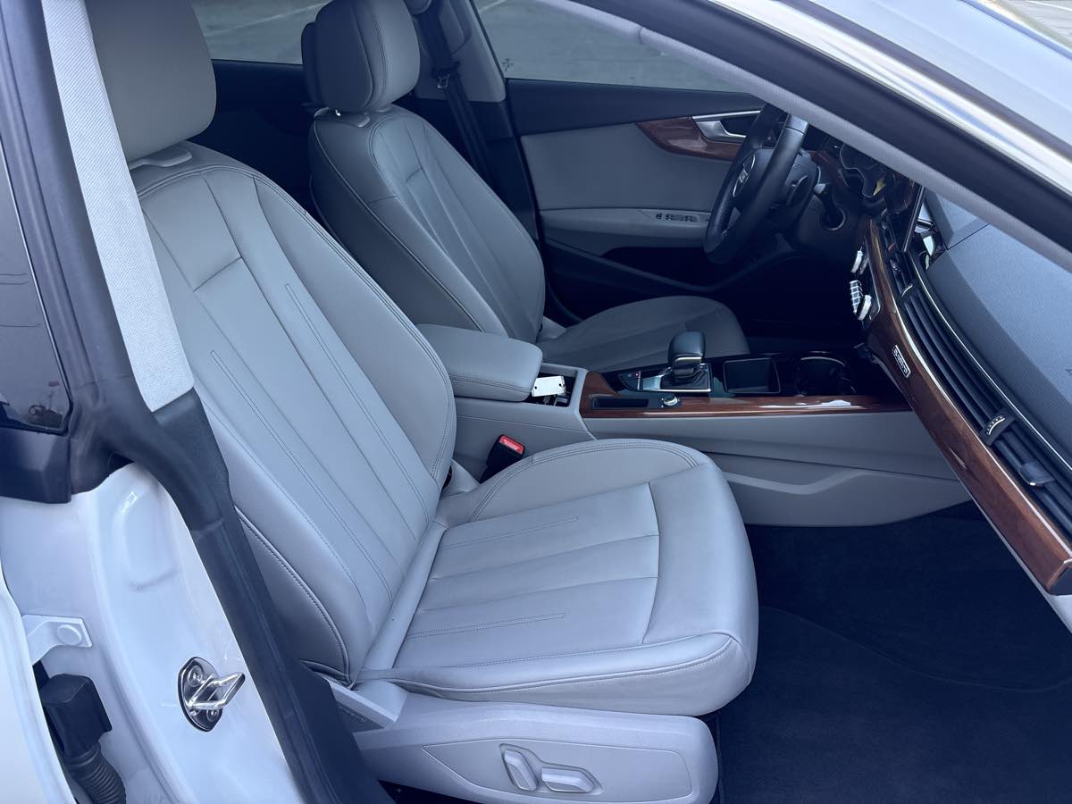 Photo 17 of this Audi A5 Sportback