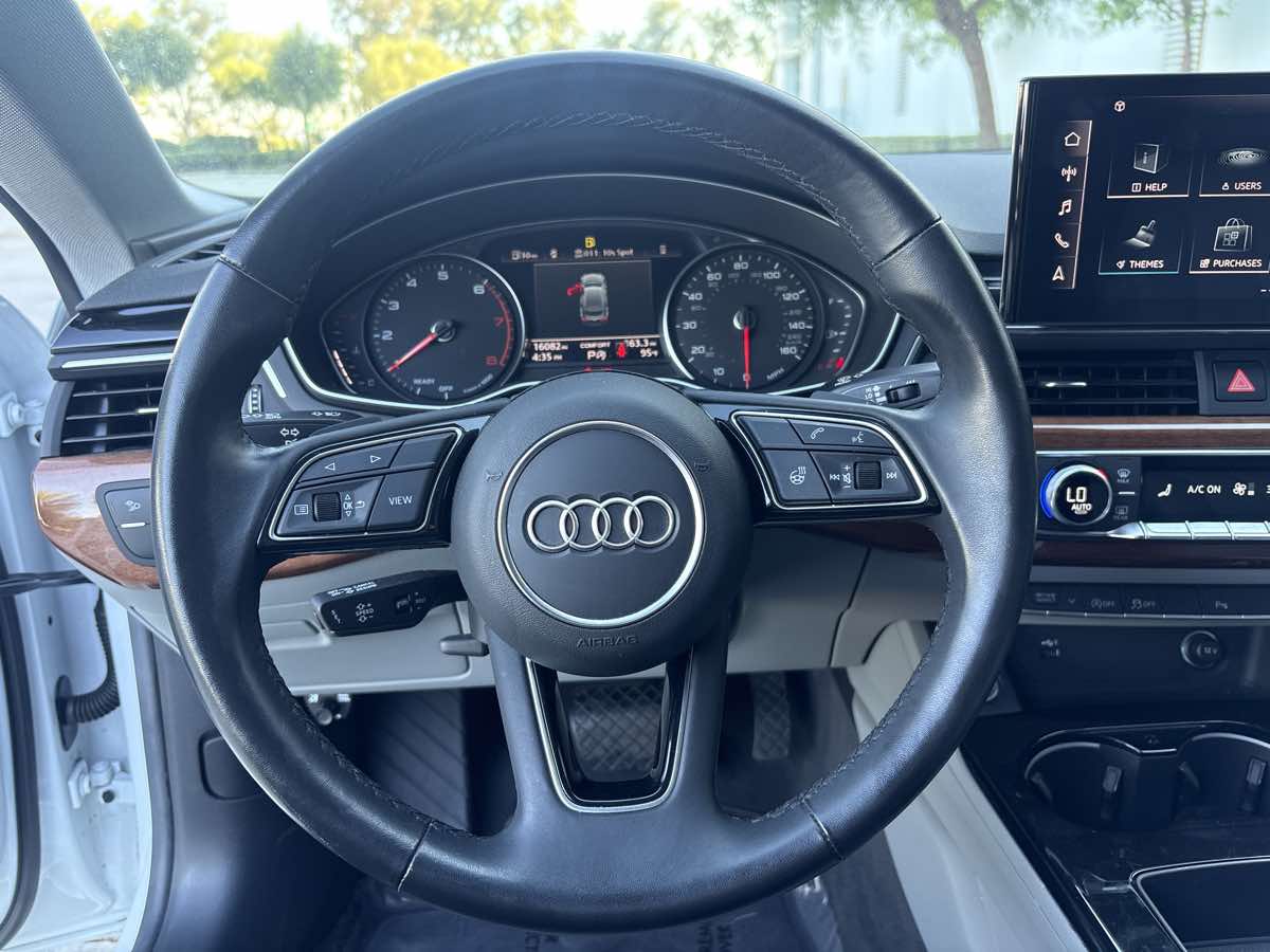Photo 22 of this Audi A5 Sportback