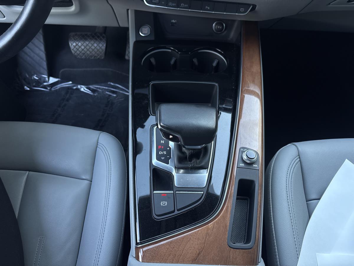 Photo 26 of this Audi A5 Sportback
