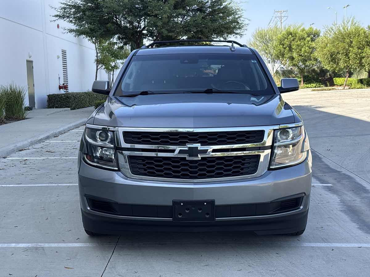 Photo 8 of this Chevrolet Suburban