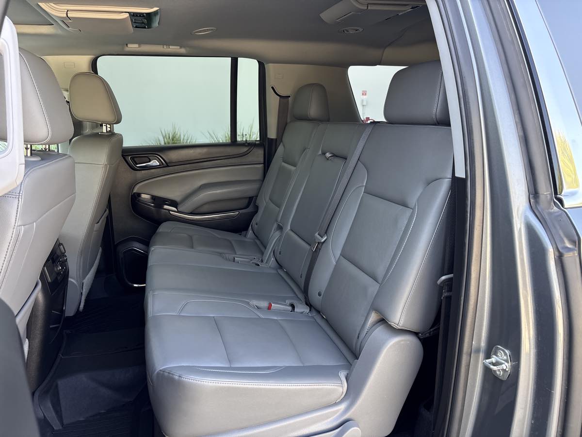 Photo 11 of this Chevrolet Suburban