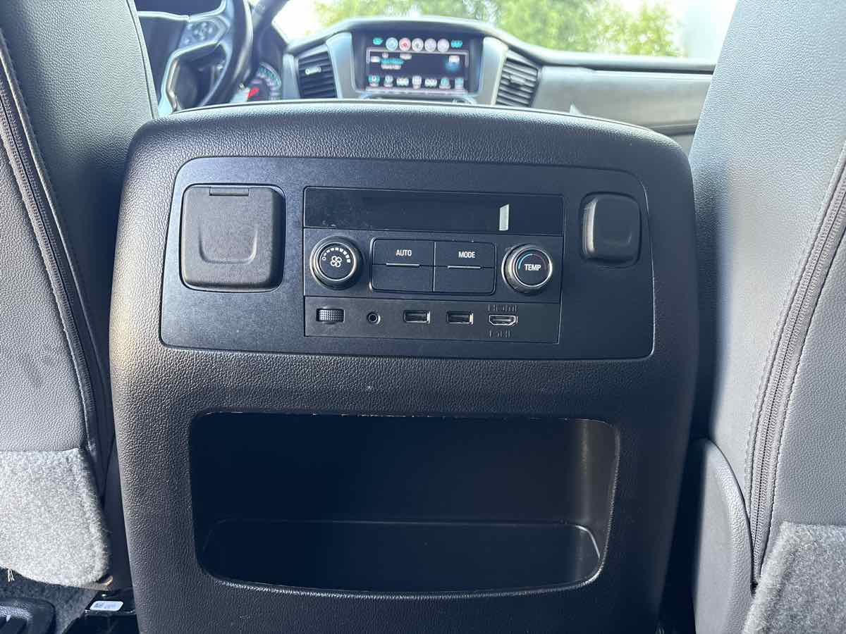 Photo 15 of this Chevrolet Suburban