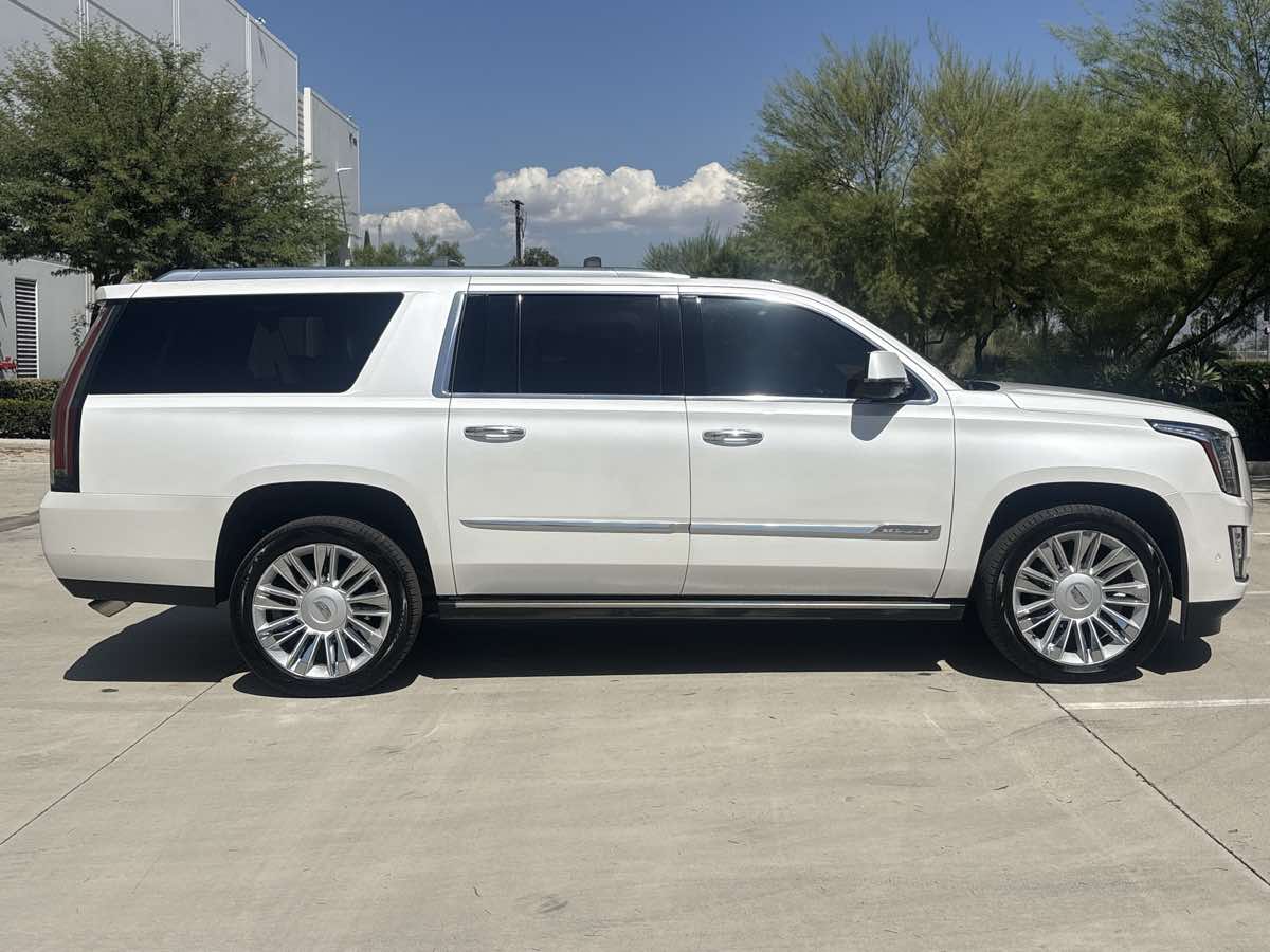 Photo 2 of this Cadillac Escalade ESV