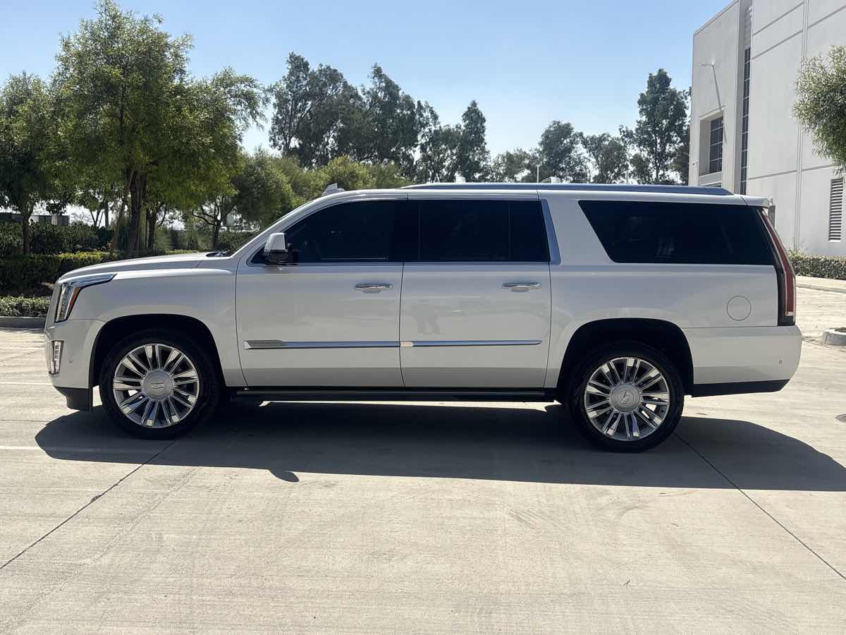 Photo 6 of this Cadillac Escalade ESV