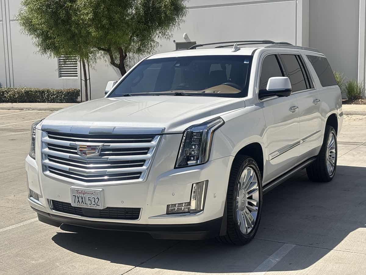 Photo 7 of this Cadillac Escalade ESV