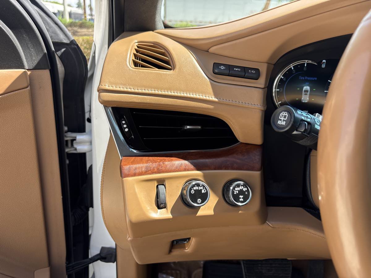 Photo 27 of this Cadillac Escalade ESV
