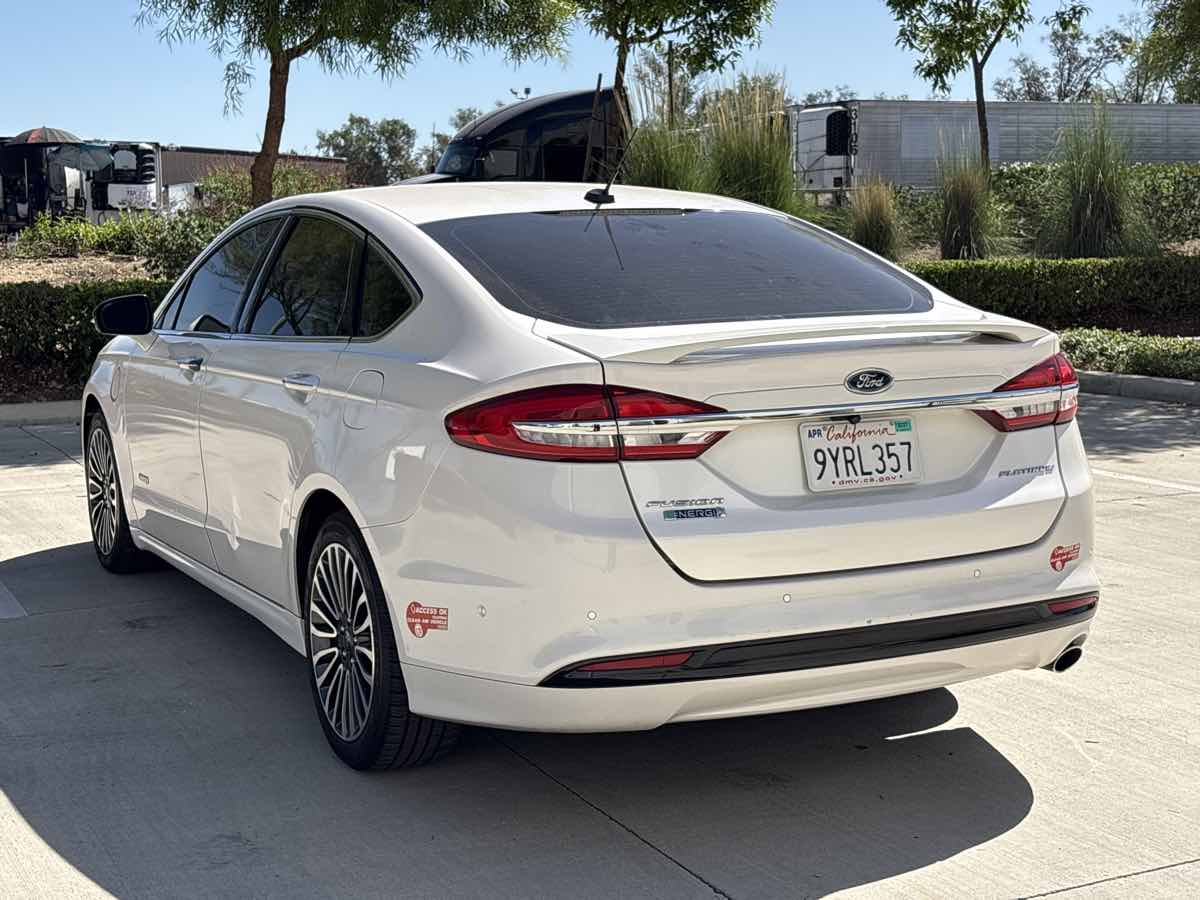 Photo 5 of this Ford Fusion Energi