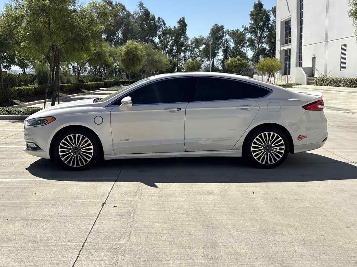Photo 6 of this Ford Fusion Energi