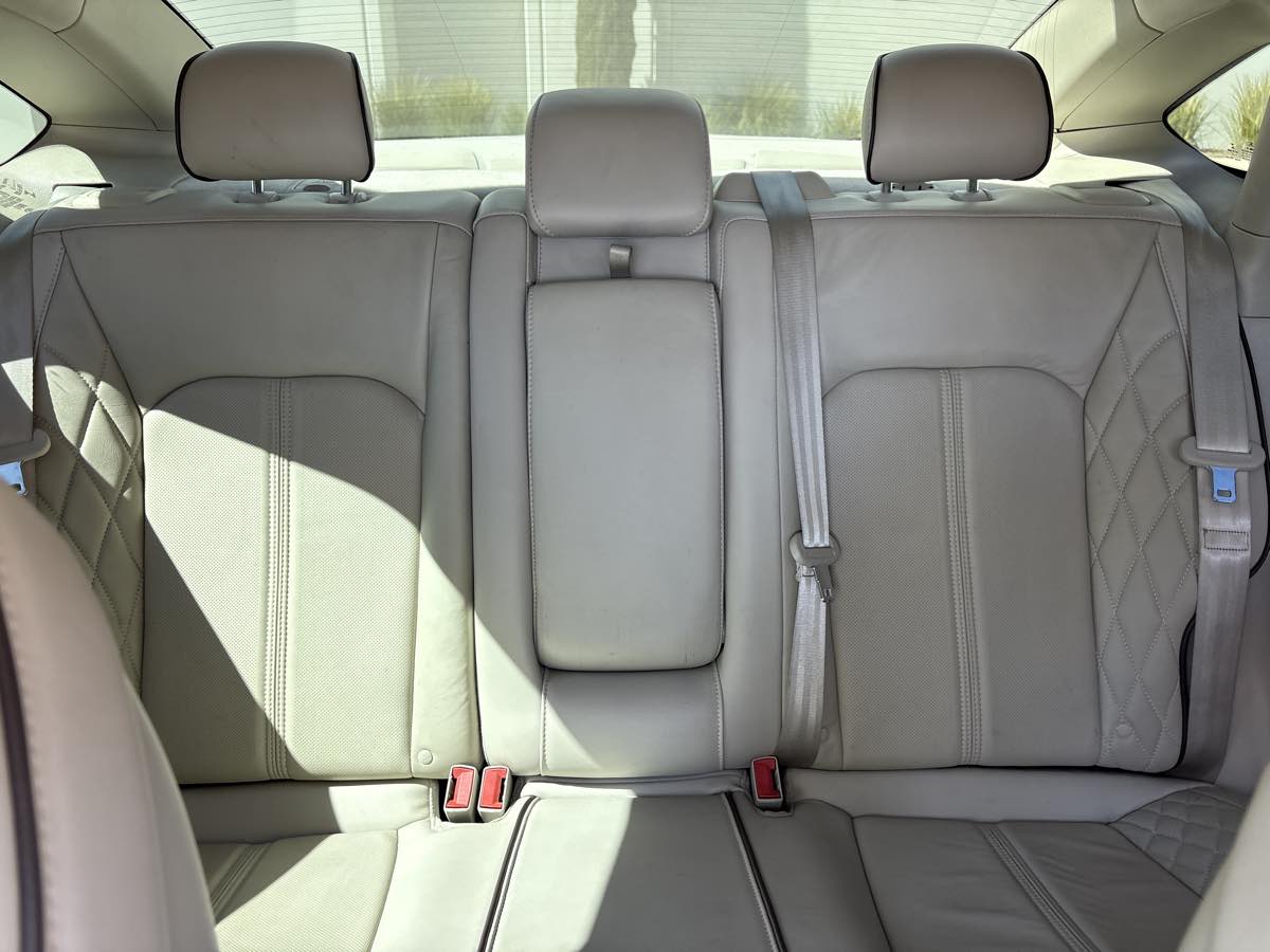 Photo 26 of this Ford Fusion Energi