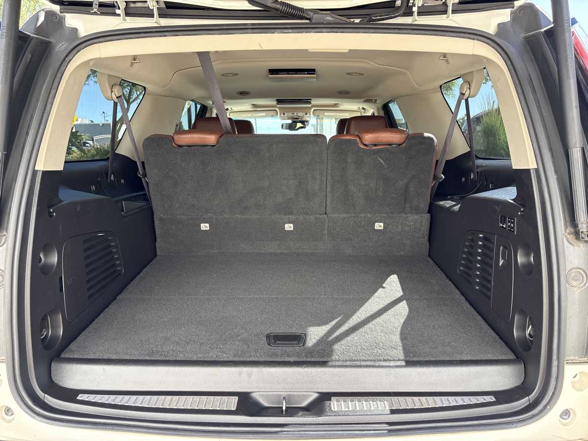 Photo 9 of this Cadillac Escalade ESV