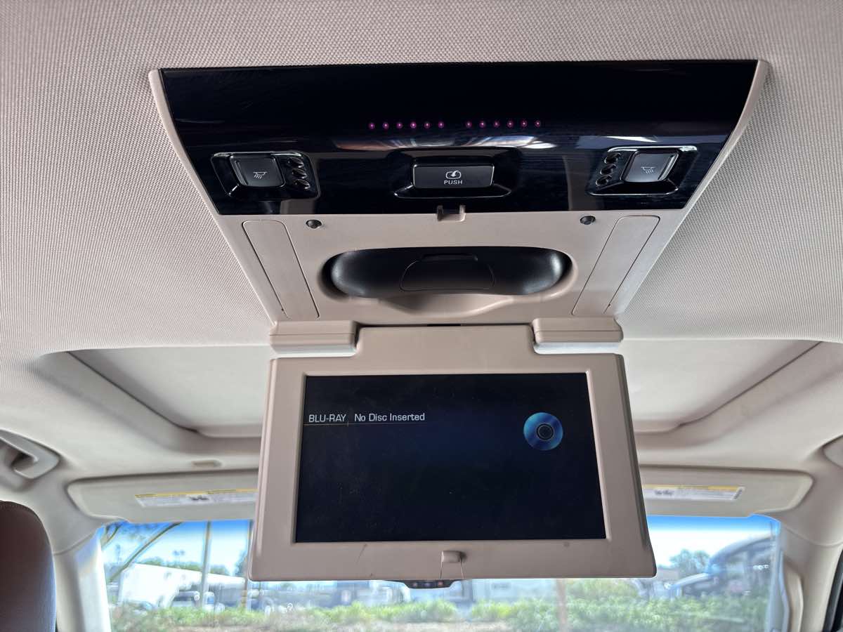 Photo 15 of this Cadillac Escalade ESV