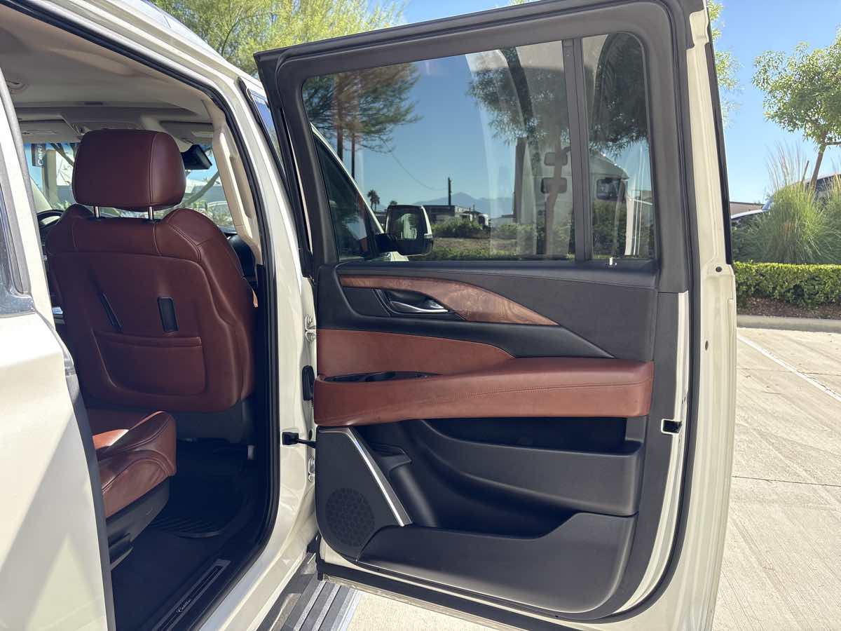 Photo 17 of this Cadillac Escalade ESV