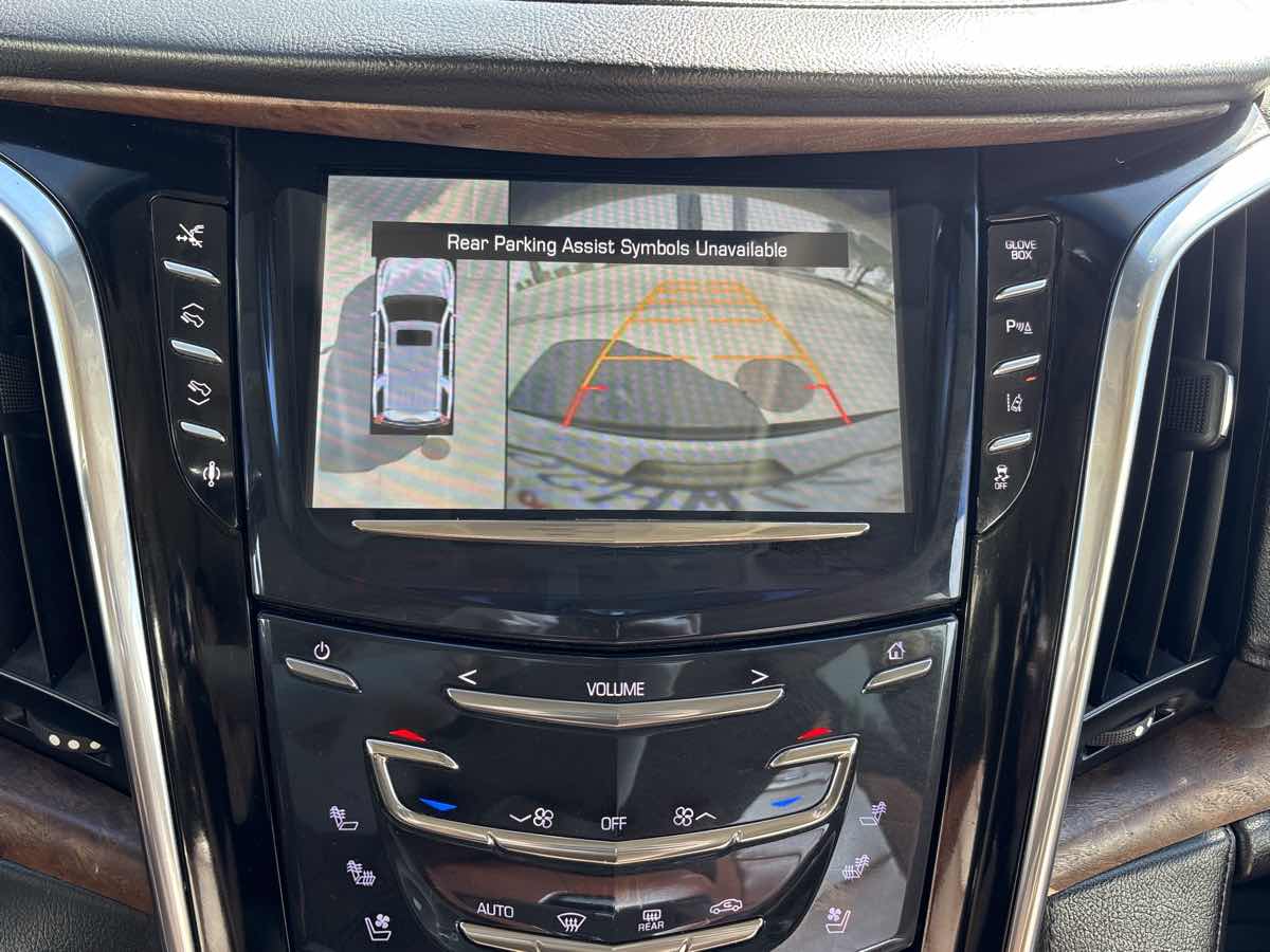 Photo 28 of this Cadillac Escalade ESV