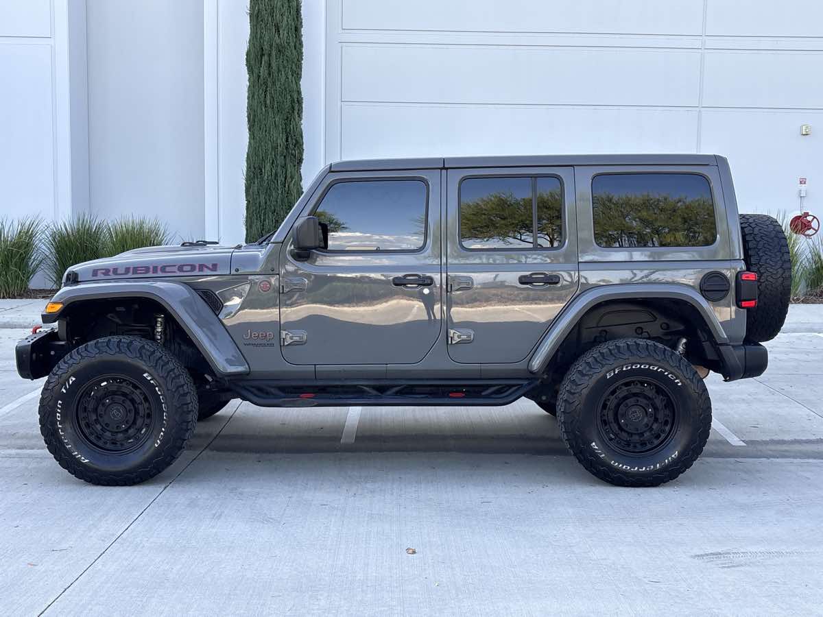 Photo 6 of this Jeep Wrangler Unlimited