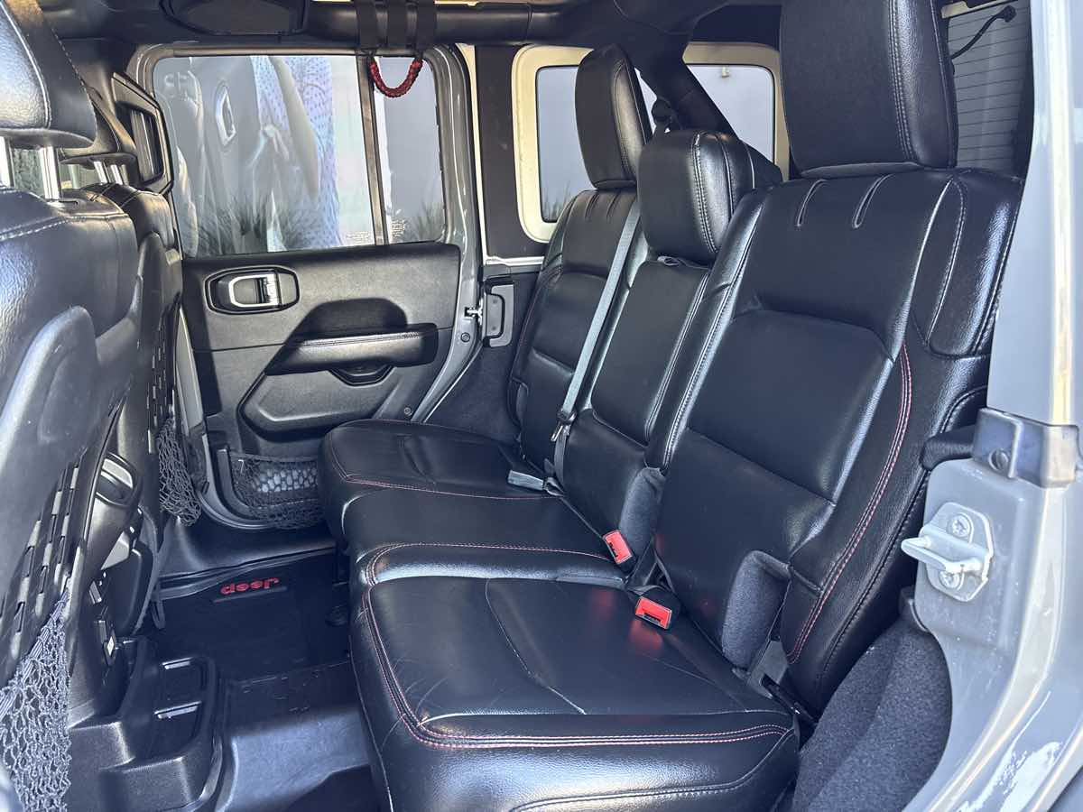 Photo 12 of this Jeep Wrangler Unlimited