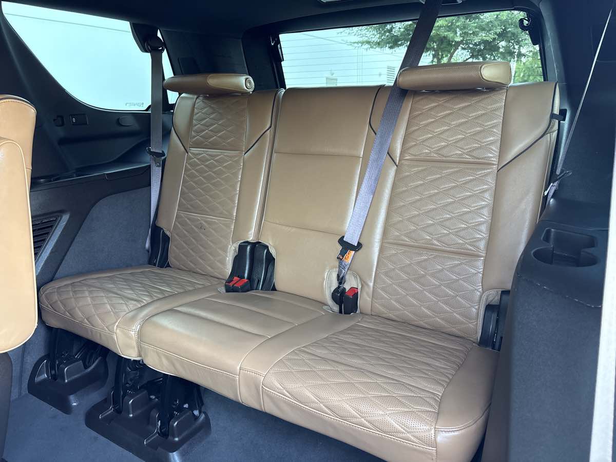 Photo 13 of this Cadillac Escalade
