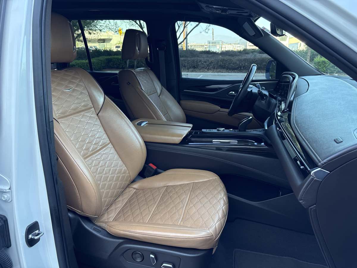 Photo 18 of this Cadillac Escalade