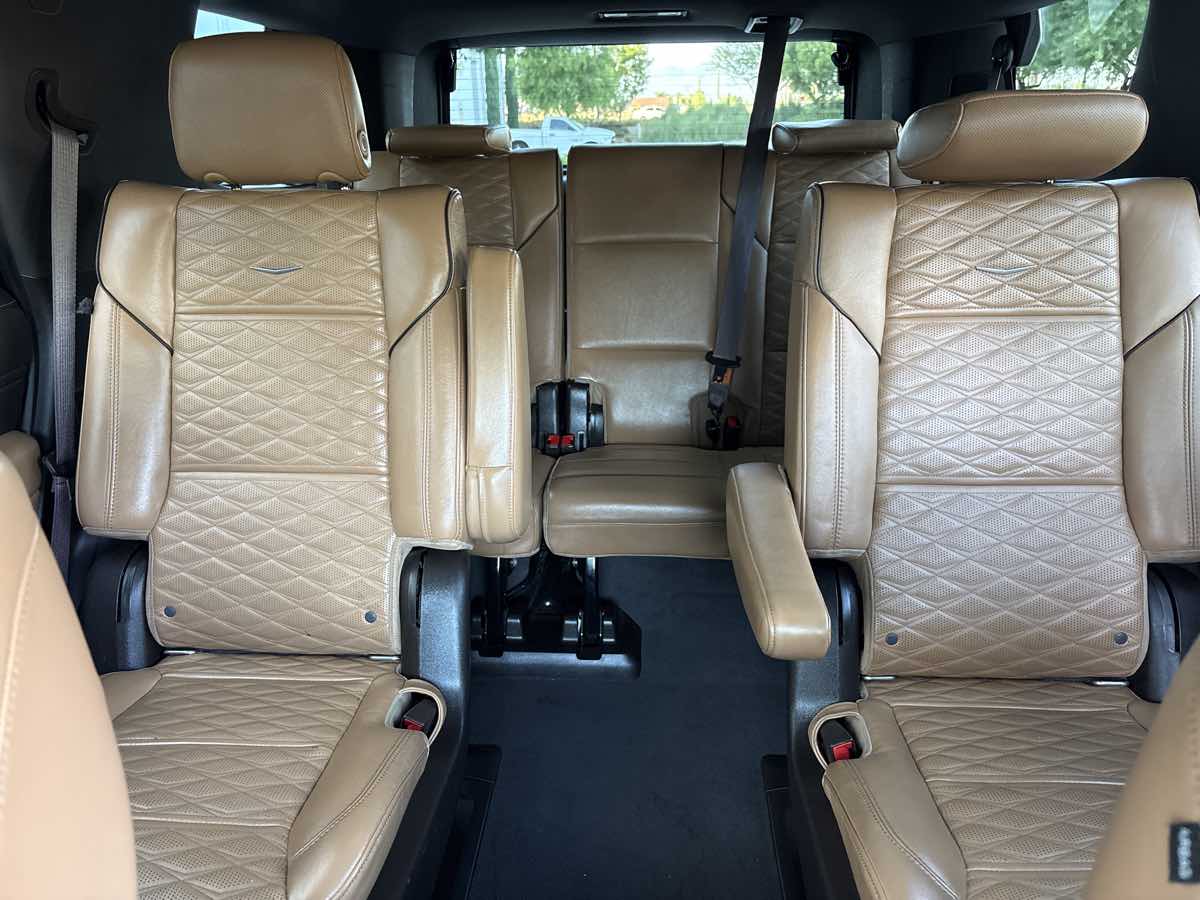 Photo 30 of this Cadillac Escalade