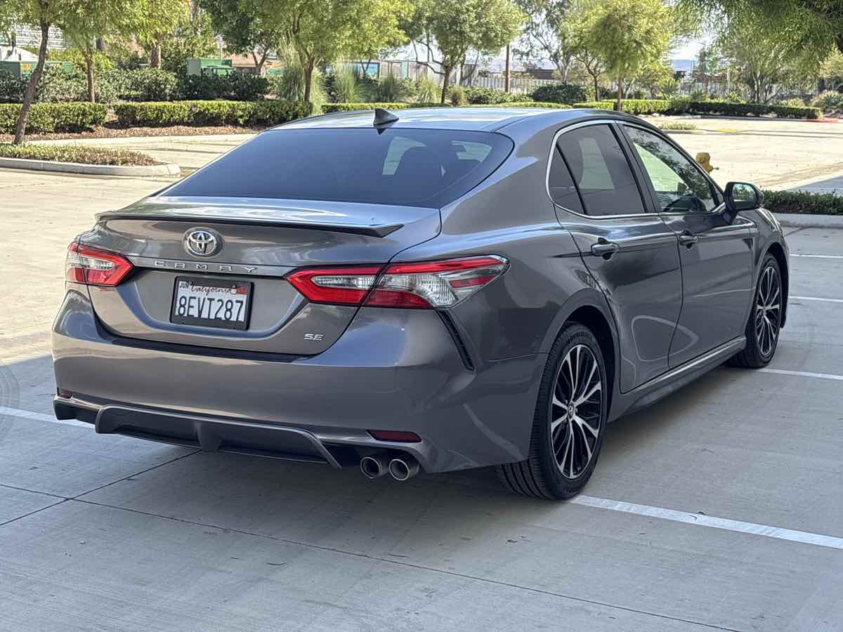 Photo 3 of this Toyota Camry