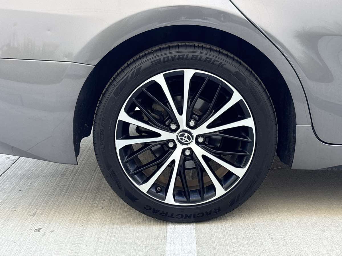 Photo 9 of this Toyota Camry
