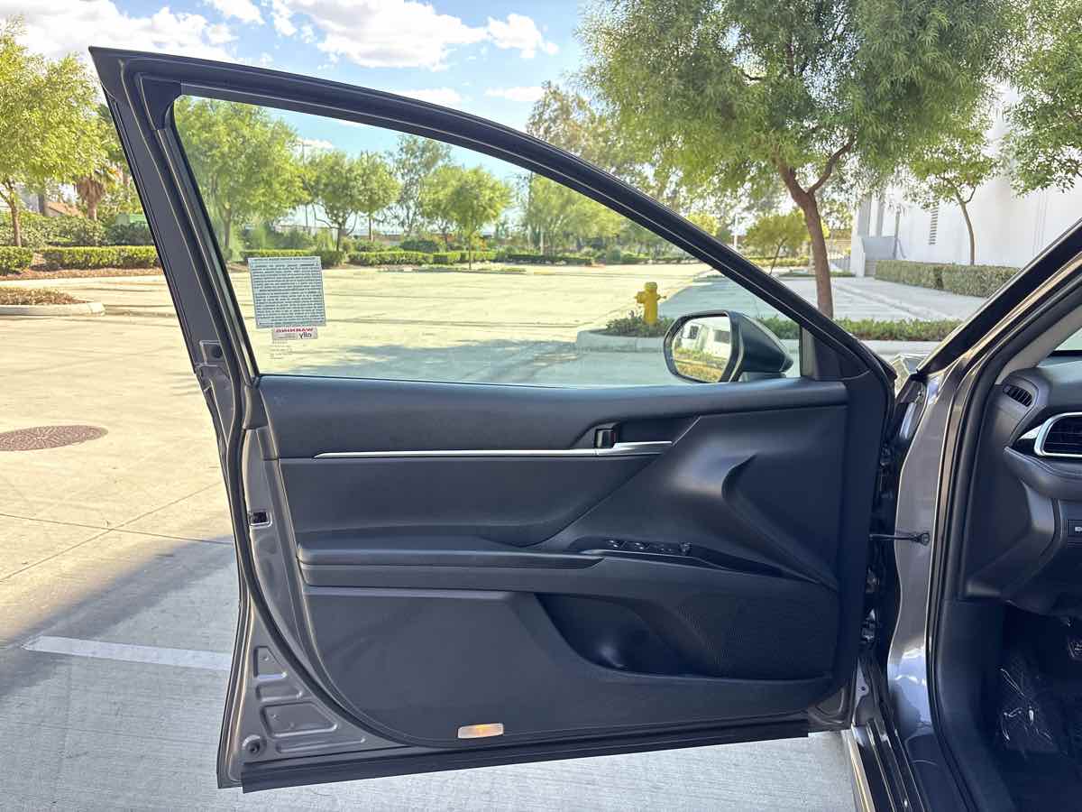 Photo 18 of this Toyota Camry