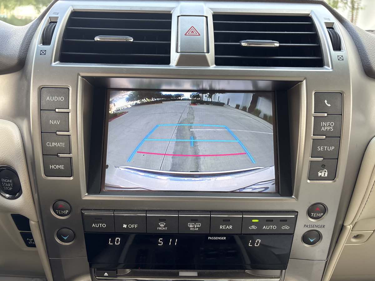 Photo 25 of this Lexus GX 460
