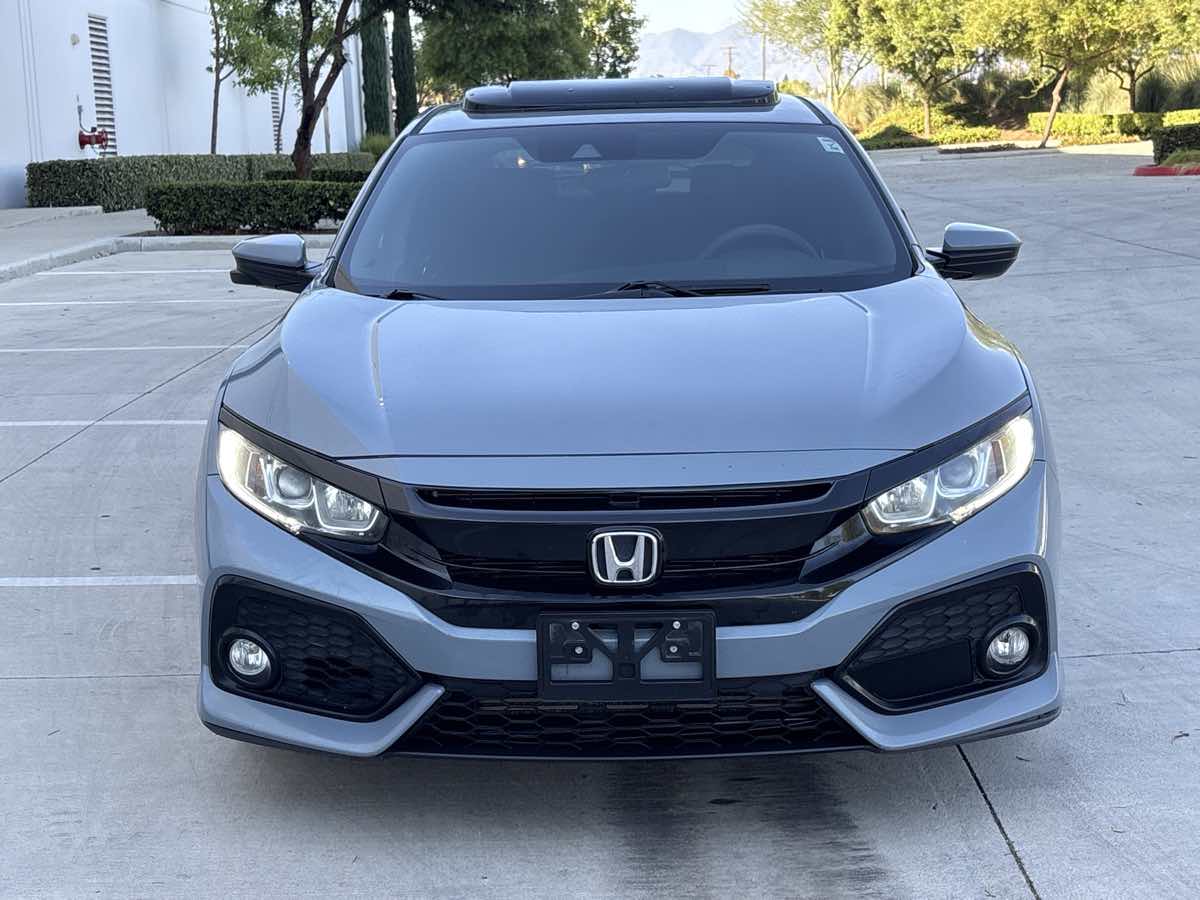 Photo 8 of this Honda Civic Hatchback