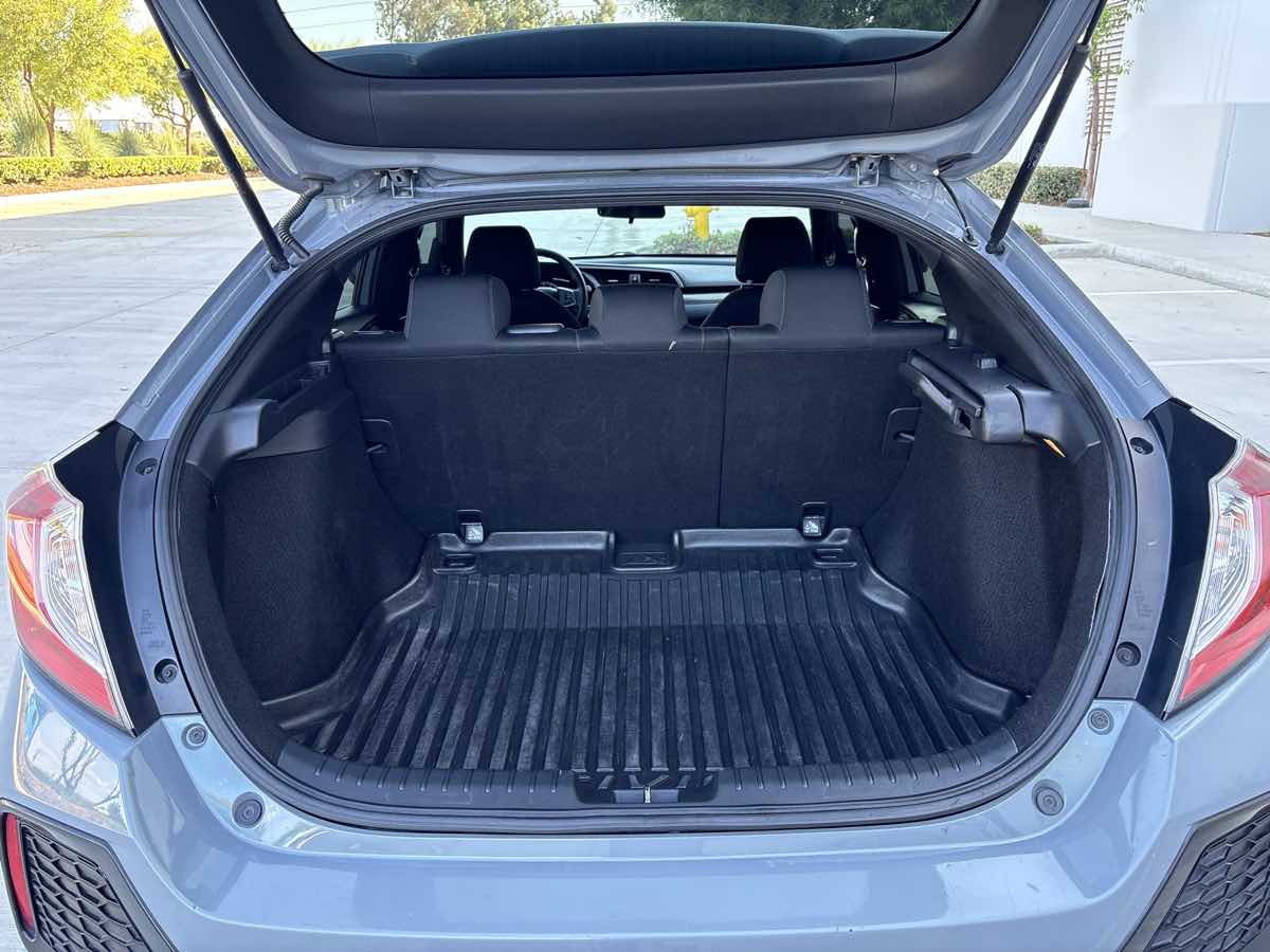 Photo 9 of this Honda Civic Hatchback