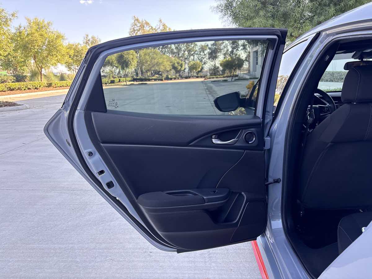 Photo 10 of this Honda Civic Hatchback