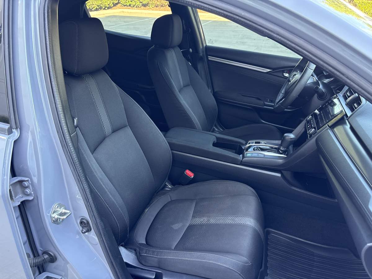 Photo 15 of this Honda Civic Hatchback