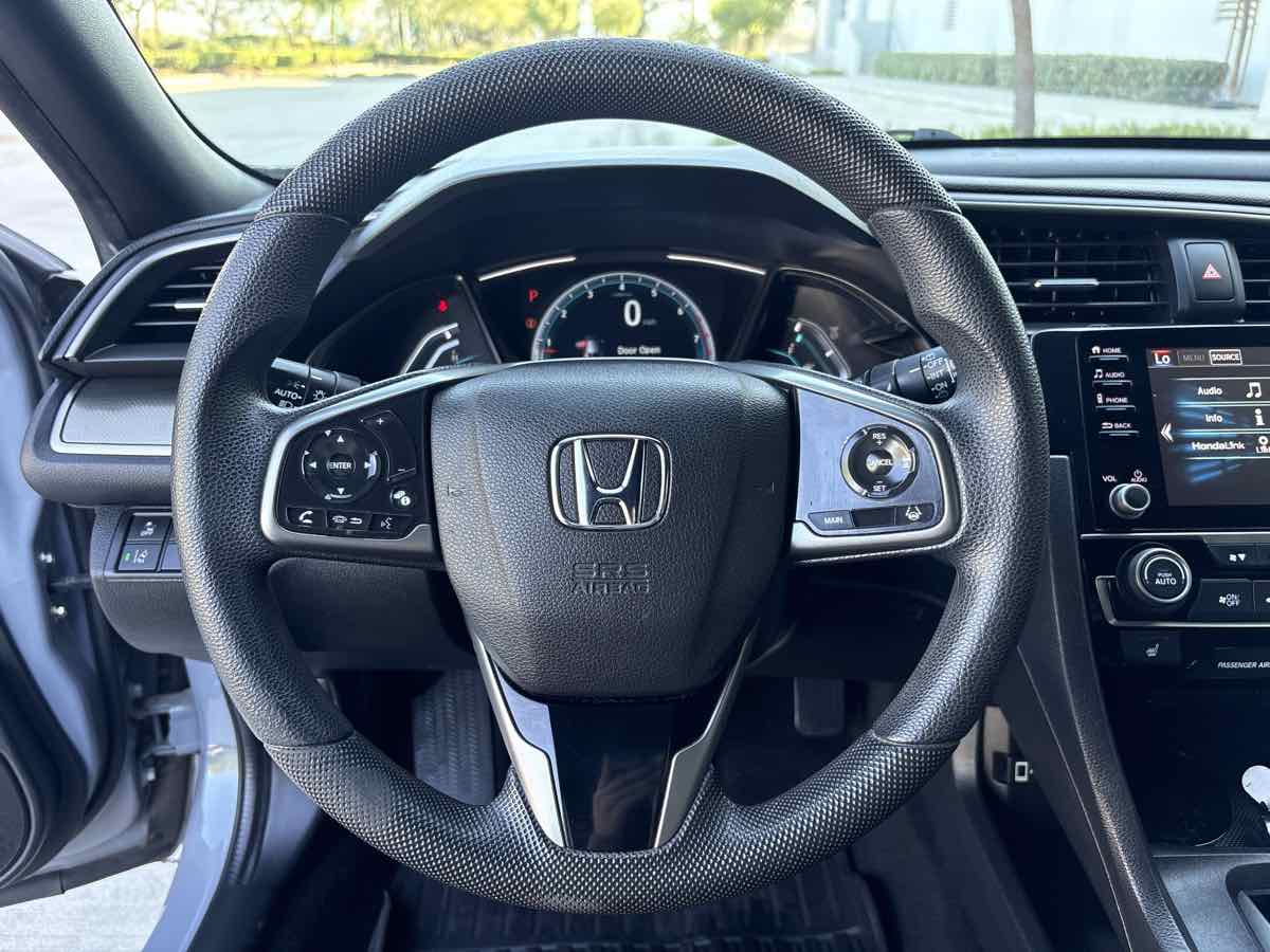 Photo 19 of this Honda Civic Hatchback
