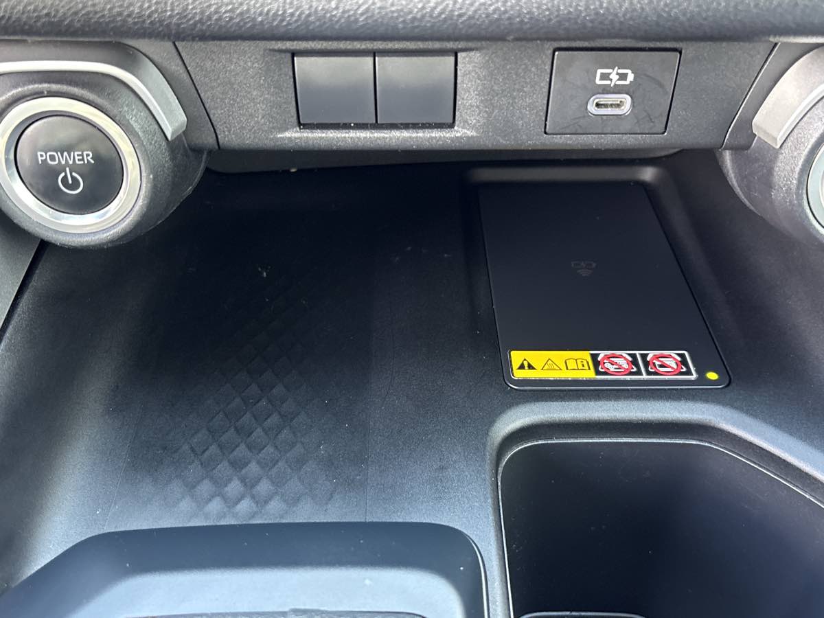 Photo 28 of this Toyota Grand Highlander
