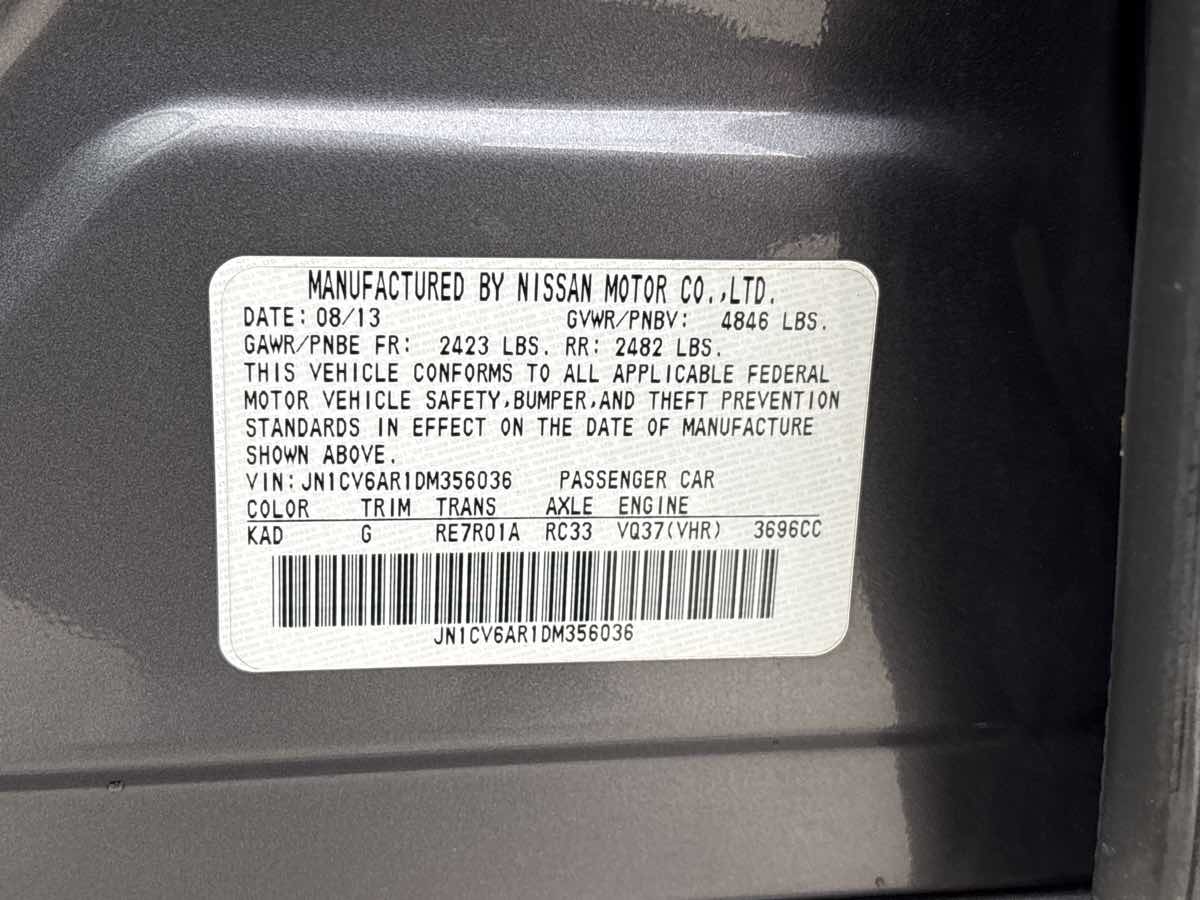 Photo 29 of this INFINITI G37 Sedan