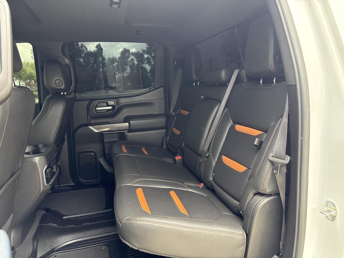 Photo 12 of this GMC Sierra 1500